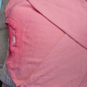 Tunic sweater with ombre style coloring